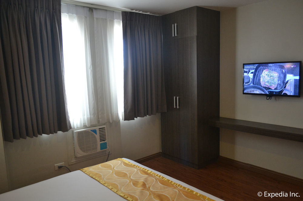 Vista Real Hotel 大雅台 外观 照片