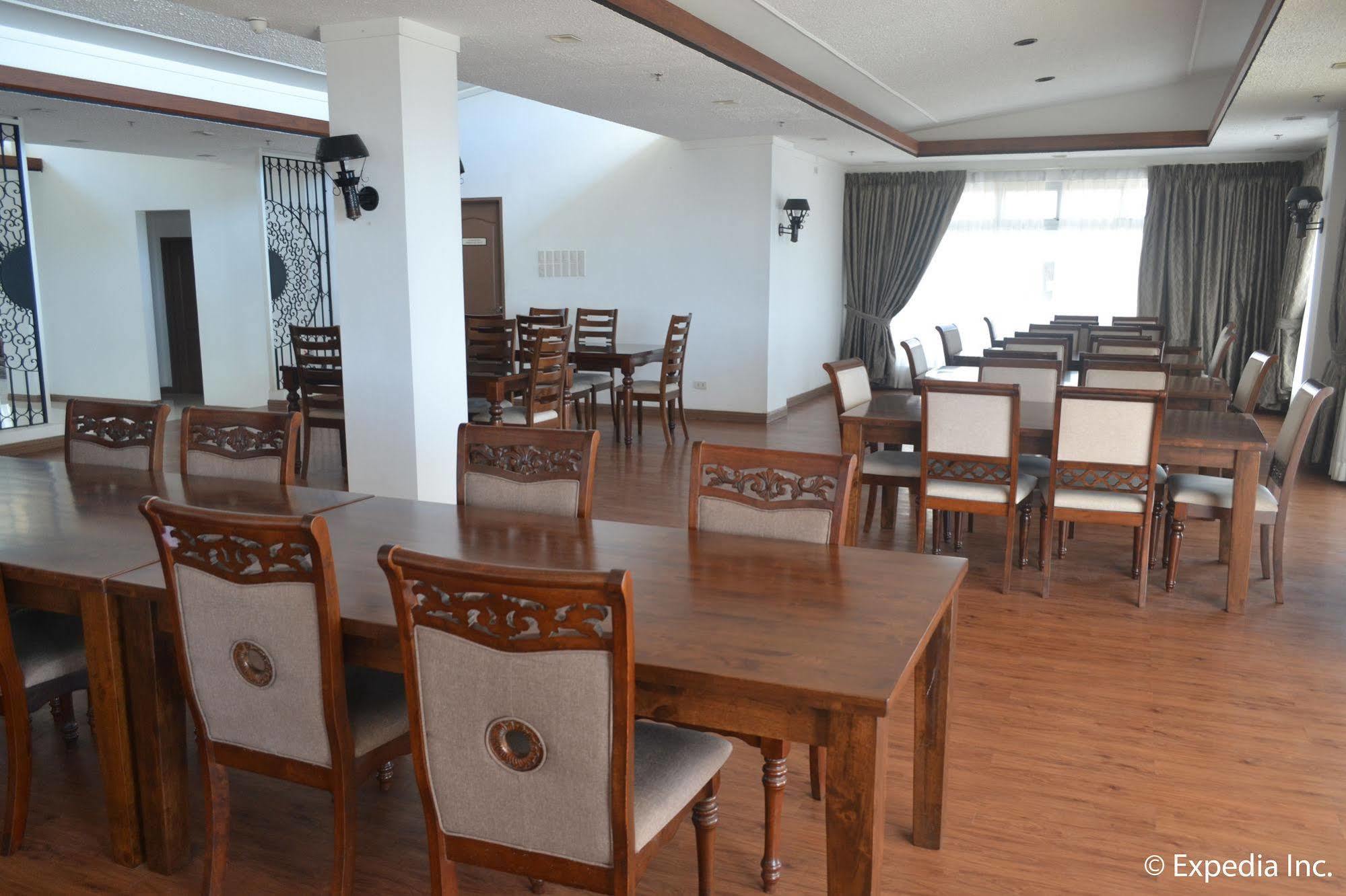 Vista Real Hotel 大雅台 外观 照片