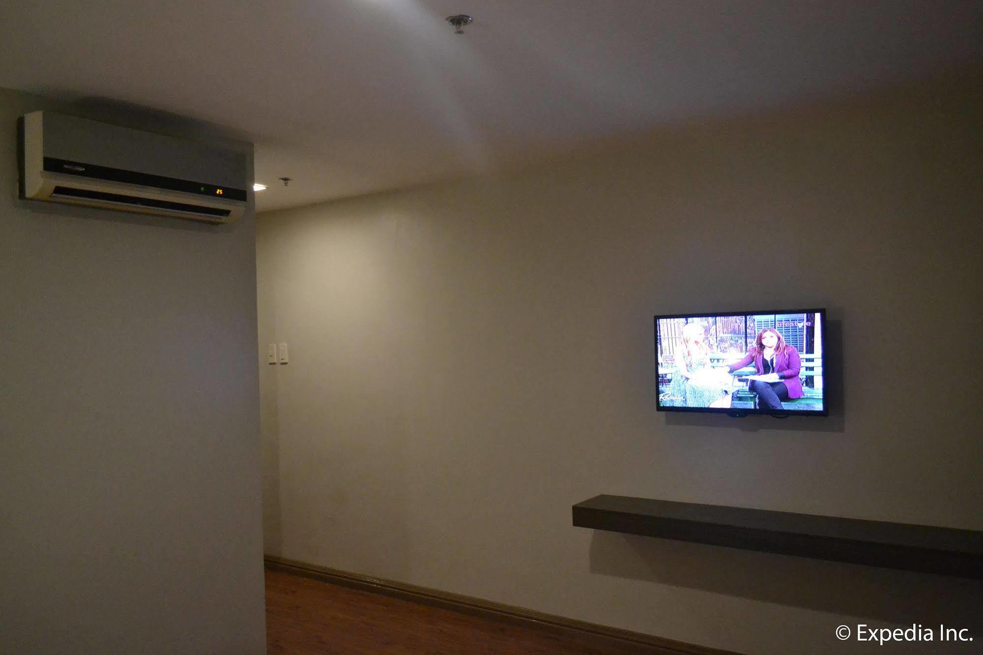 Vista Real Hotel 大雅台 外观 照片