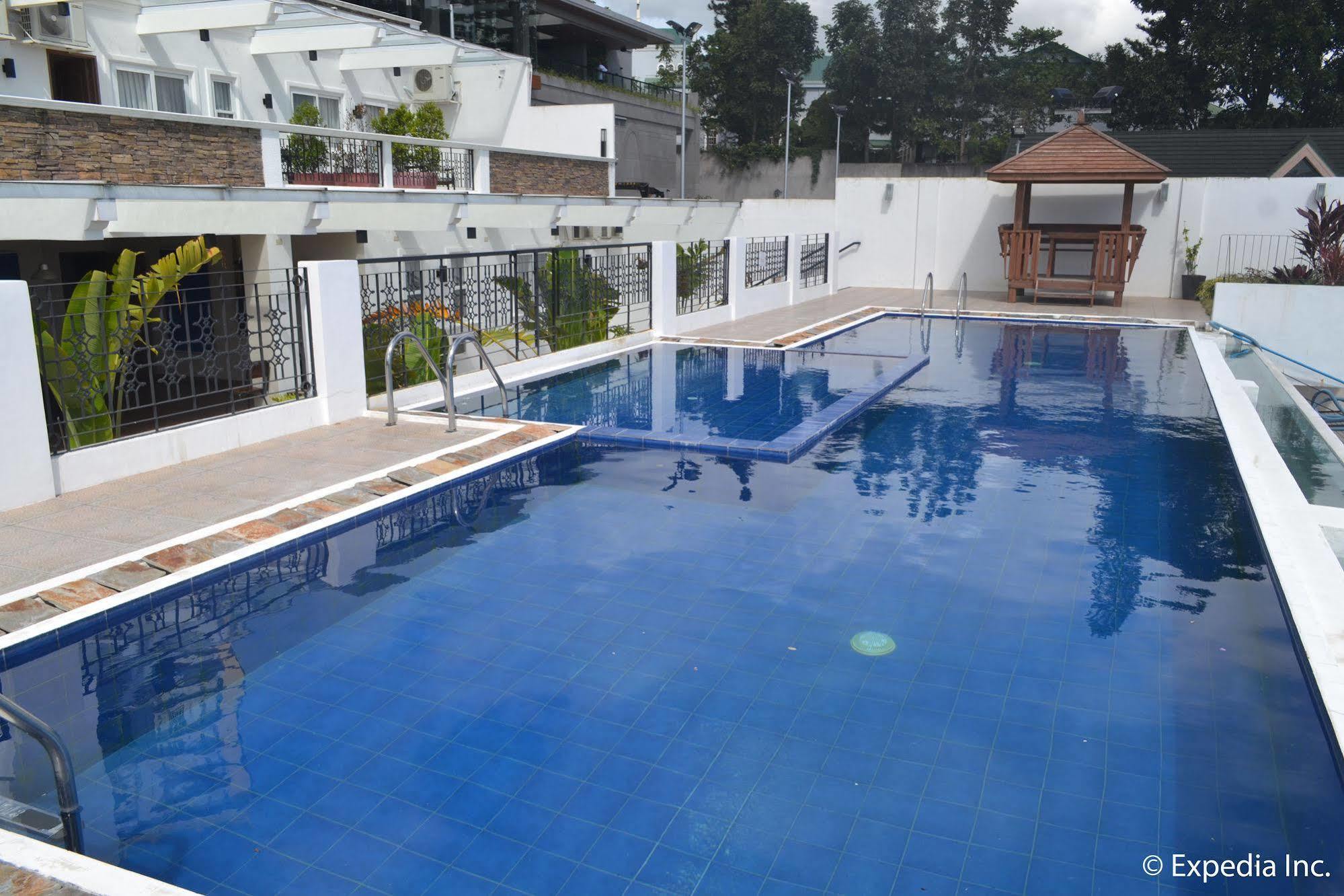 Vista Real Hotel 大雅台 外观 照片